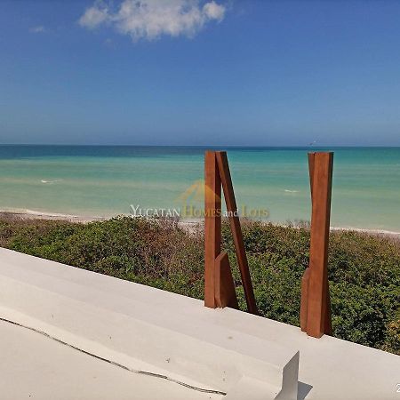 Beachfront Villa In Sisal Yucatan Mexico Exterior photo